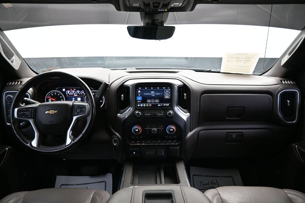 Used 2019 Chevrolet Silverado 1500 LTZ w/ LTZ Premium Package AWD/4WD image 14