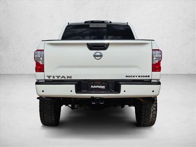 Used 2021 Nissan Titan SV w/ SV Convenience Package AWD/4WD image 6