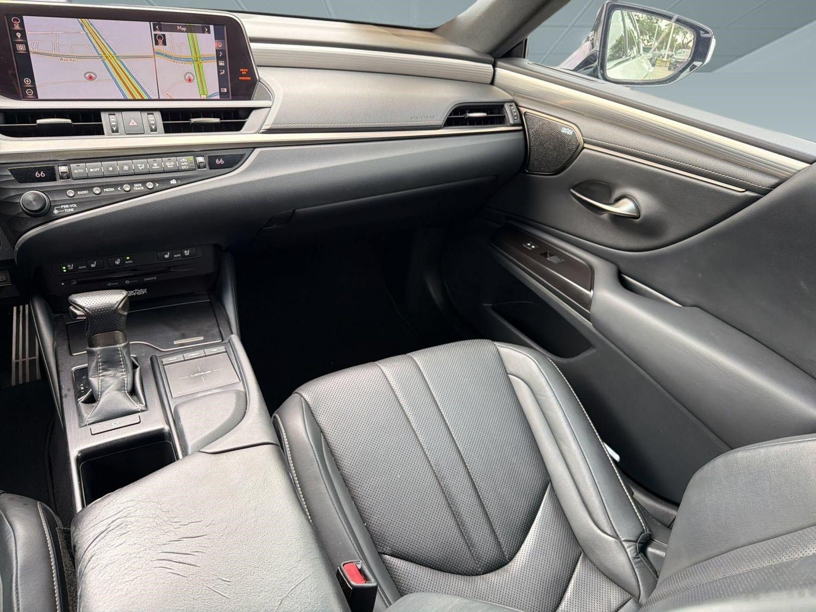 Used 2019 Lexus ES 350 F Sport w/ Accessory Package 2 FWD image 29