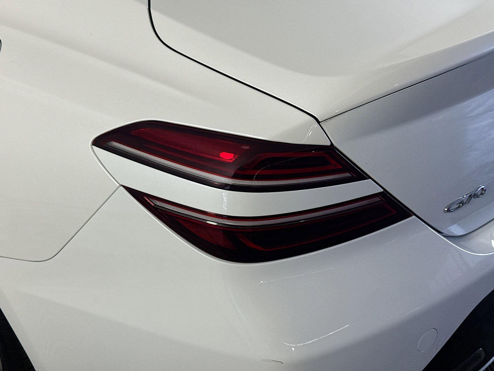 Used 2022 Genesis G70 3.3T image 36