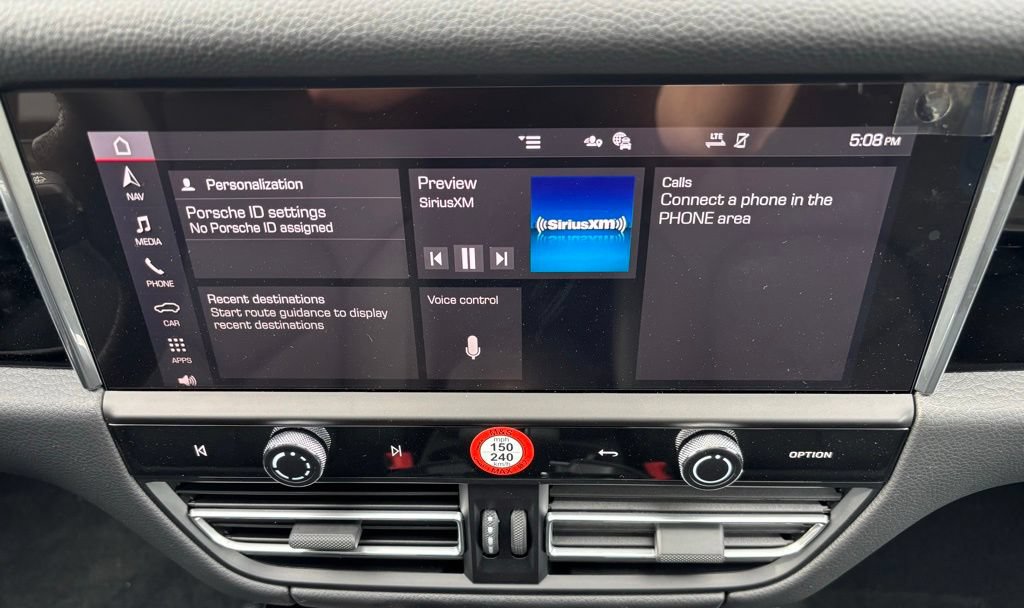 New 2026 Porsche Macan AWD/4WD image 20