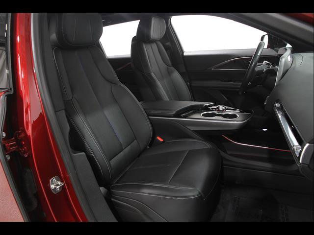 Certified 2024 Cadillac Lyriq Sport AWD/4WD image 18