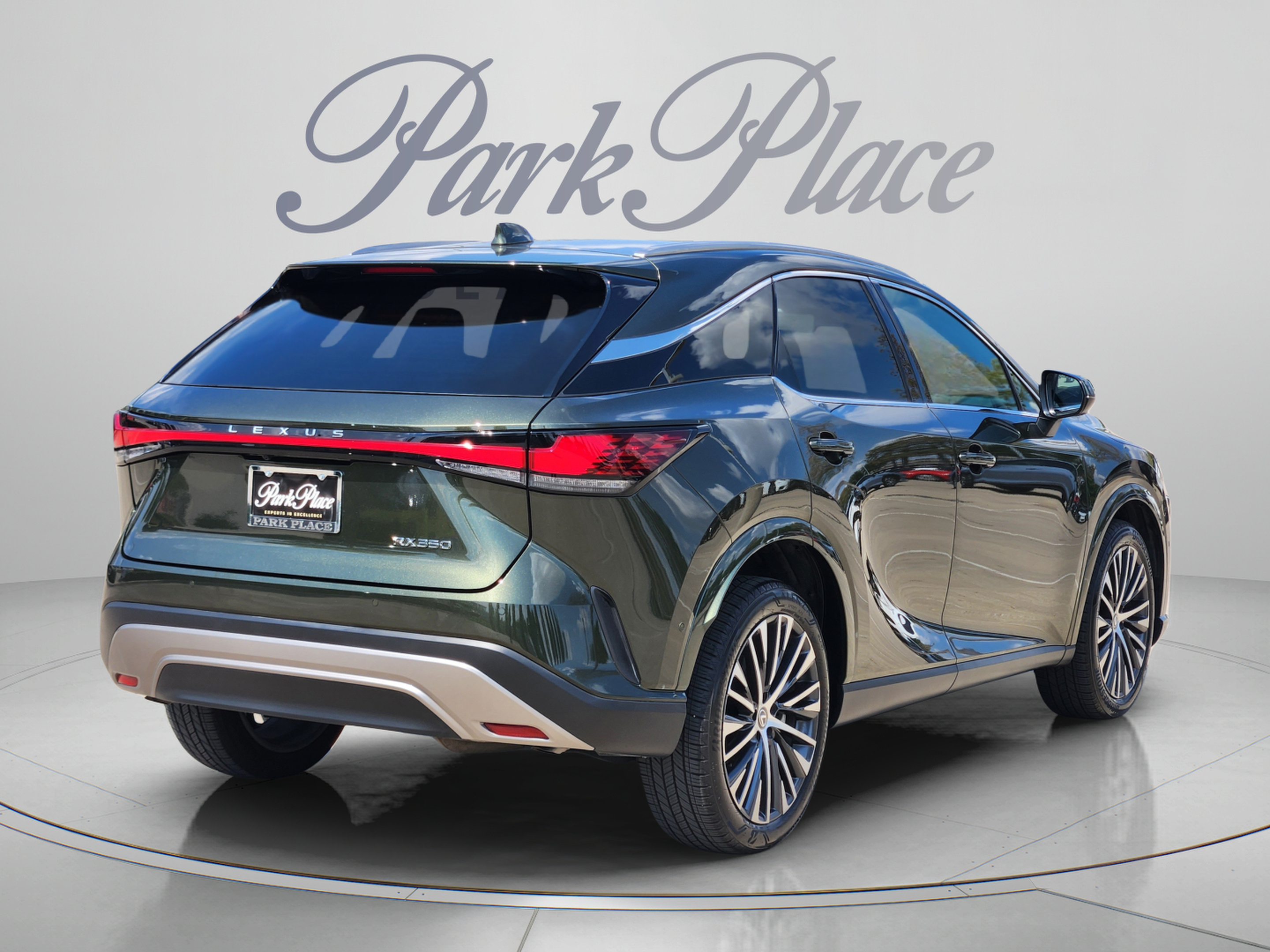 Used 2025 Lexus RX 350 Premium Plus w/ Convenience Package FWD image 5