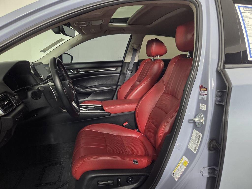 Used 2021 Honda Accord Touring image 10