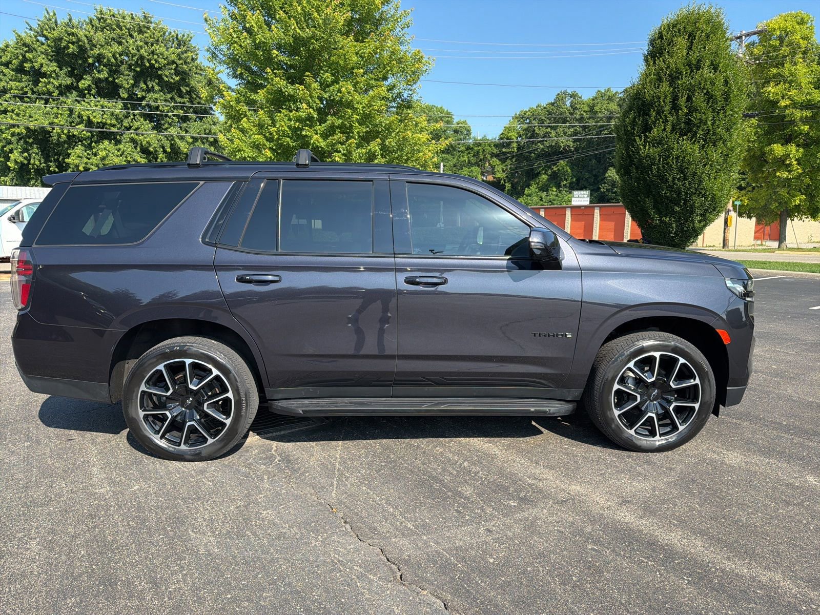Used 2023 Chevrolet Tahoe RST w/ Luxury Package AWD/4WD image 6