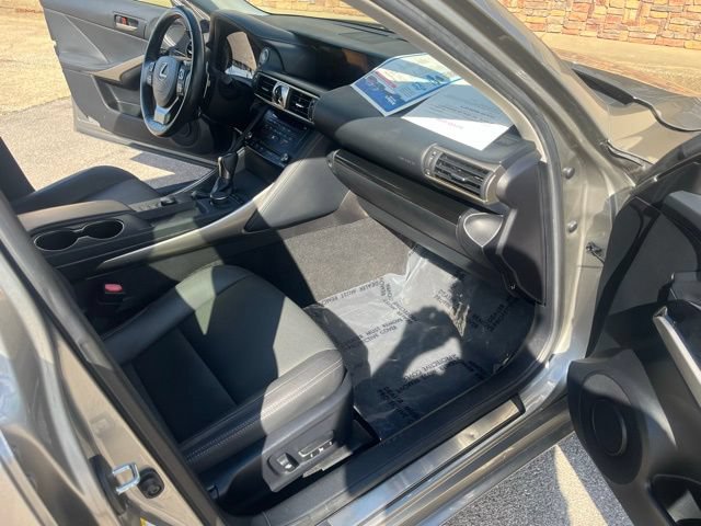 Used 2018 Lexus IS 300 w/ Accessory Package 2 RWD image 36