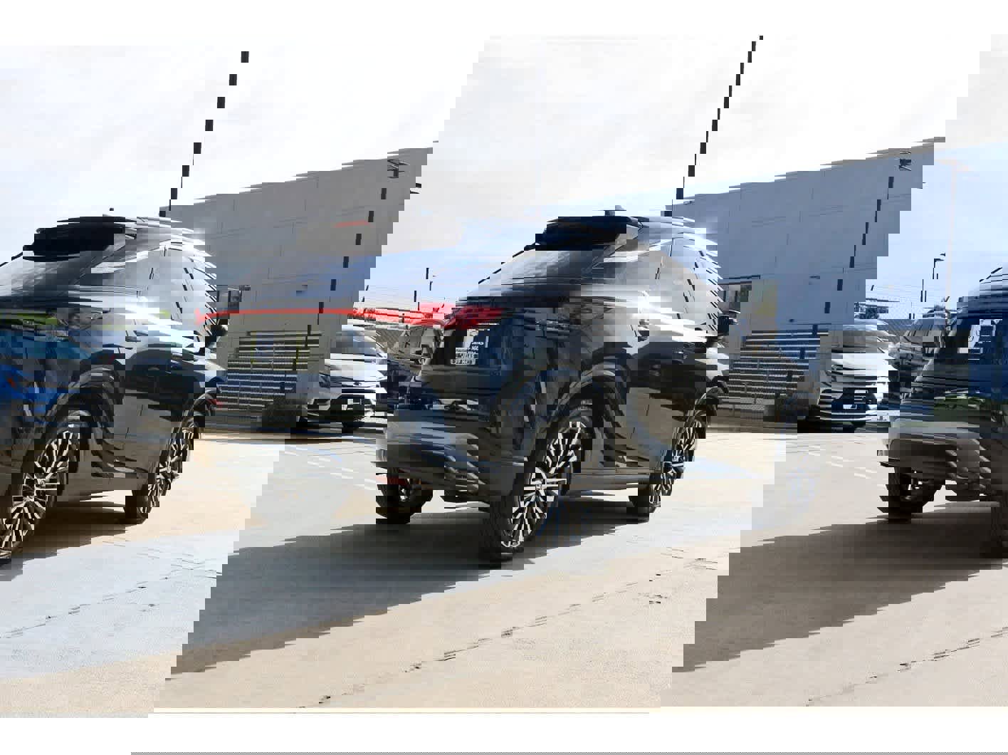 Used 2025 Lexus RX 350 Premium Plus w/ Convenience Package image 3