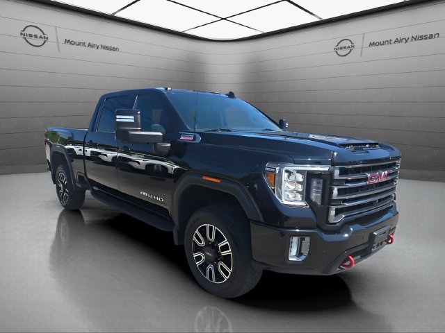 Used 2022 GMC Sierra 3500 AT4 w/ AT4 Premium Plus Package AWD/4WD image 2