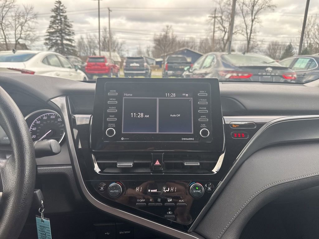 Used 2023 Toyota Camry LE image 21