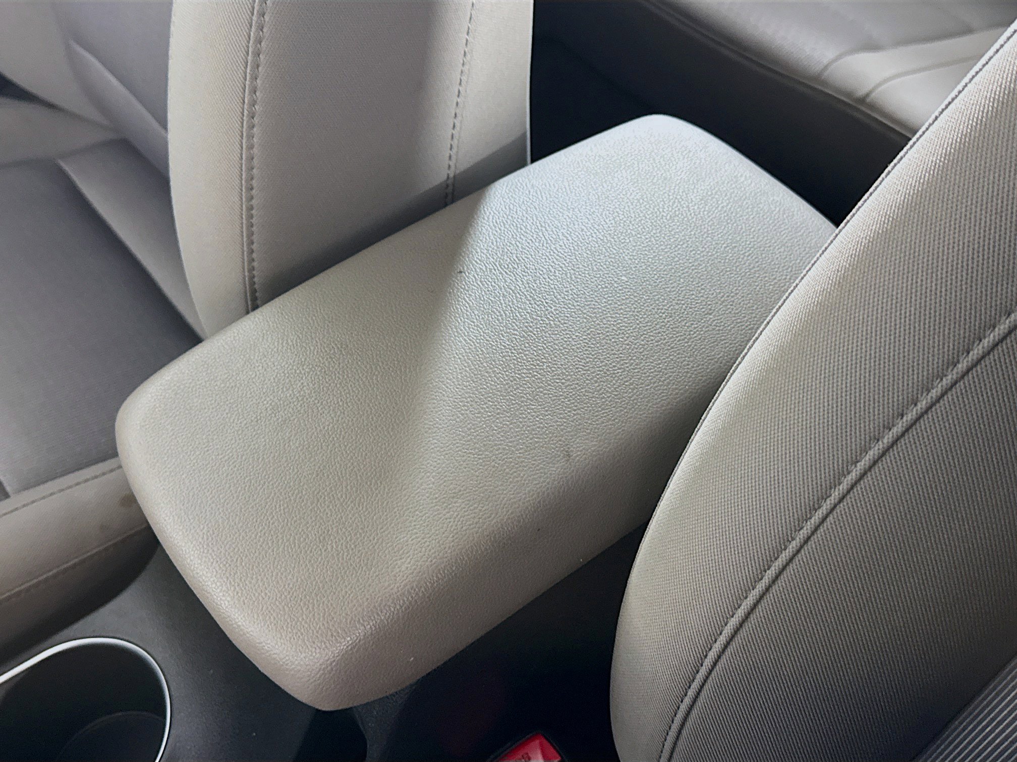 Used 2017 Hyundai Elantra SE w/ Cargo Package image 18