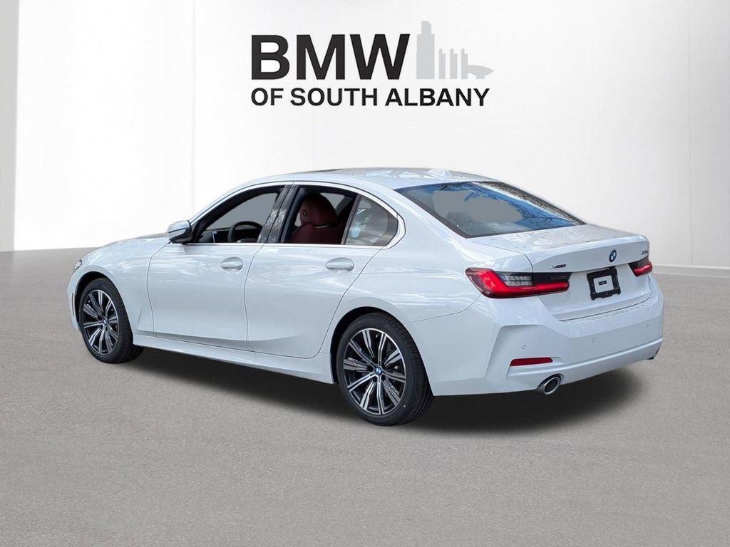 New 2026 BMW 330i xDrive Sedan w/ Premium Package AWD/4WD image 4