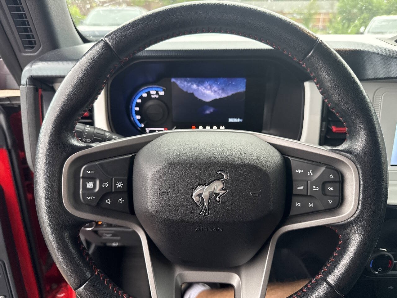 Certified 2023 Ford Bronco Heritage Edition AWD/4WD image 36