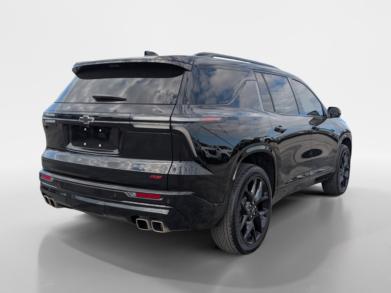 Used 2025 Chevrolet Traverse RS image 6