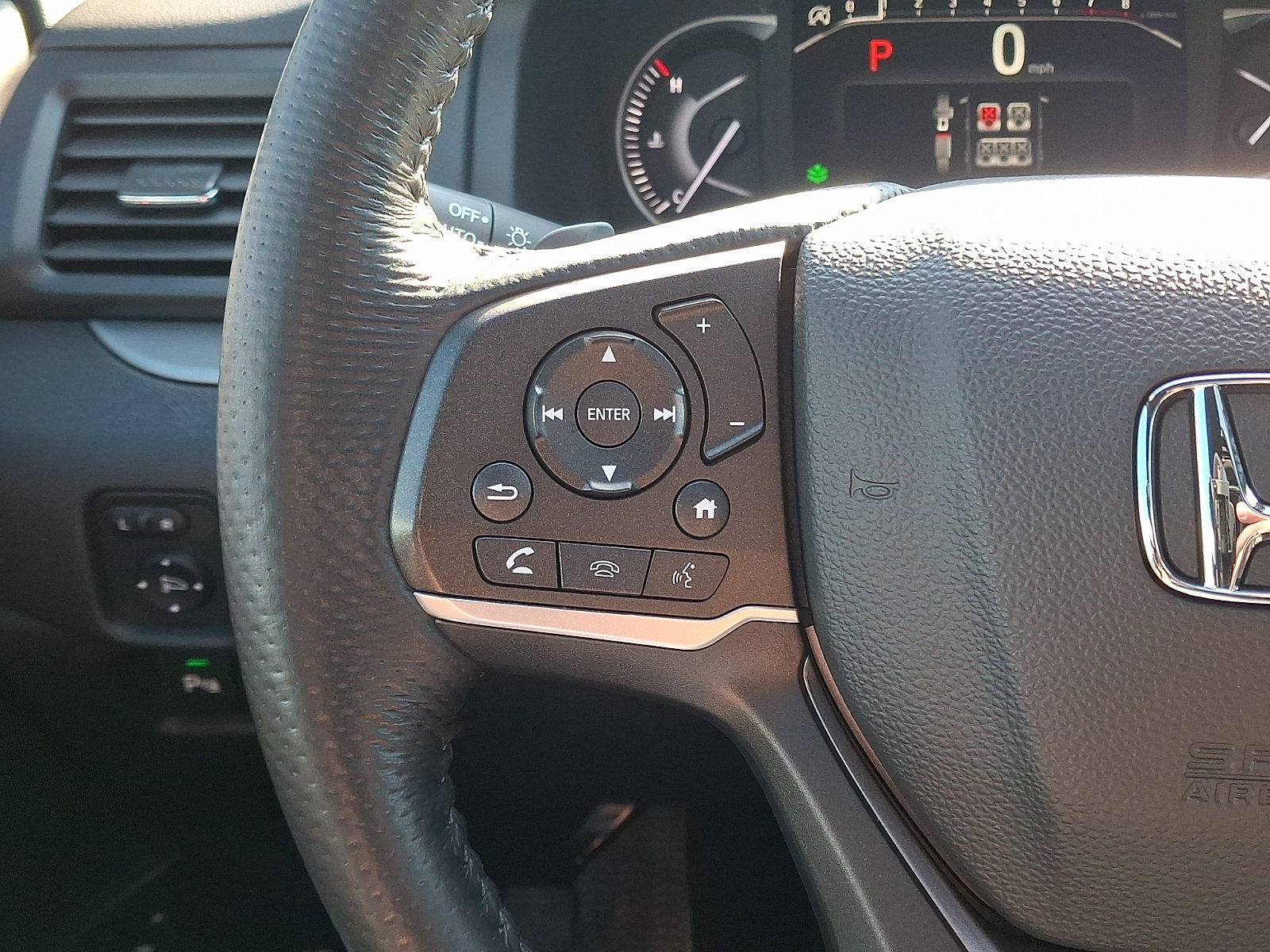 Used 2024 Honda Passport EX-L image 21