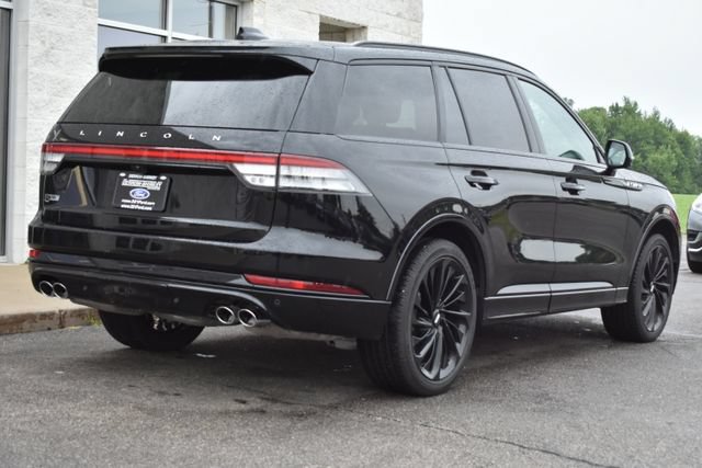 Used 2025 Lincoln Aviator Reserve w/ Equipment Group 201A AWD/4WD image 17