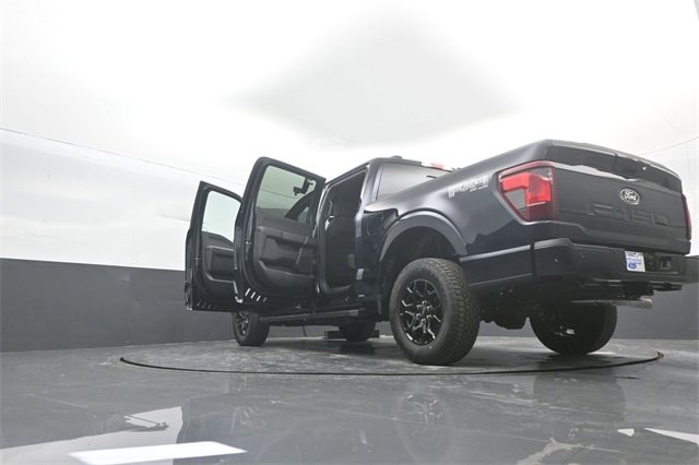 New 2026 Ford F150 XLT w/ Equipment Group 302A MID image 30