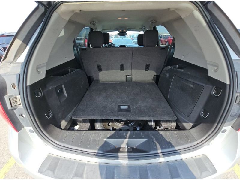 Used 2015 Chevrolet Equinox LT w/ Driver Convenience Package image 10