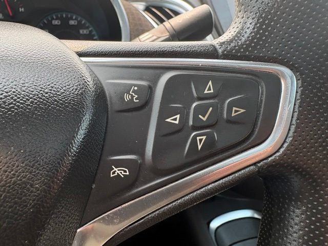 Used 2020 Chevrolet Malibu LT FWD image 25