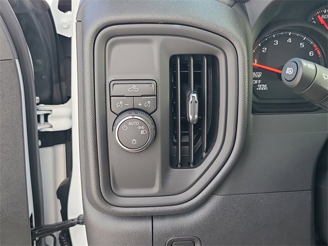 New 2026 Chevrolet Silverado 1500 Custom image 19