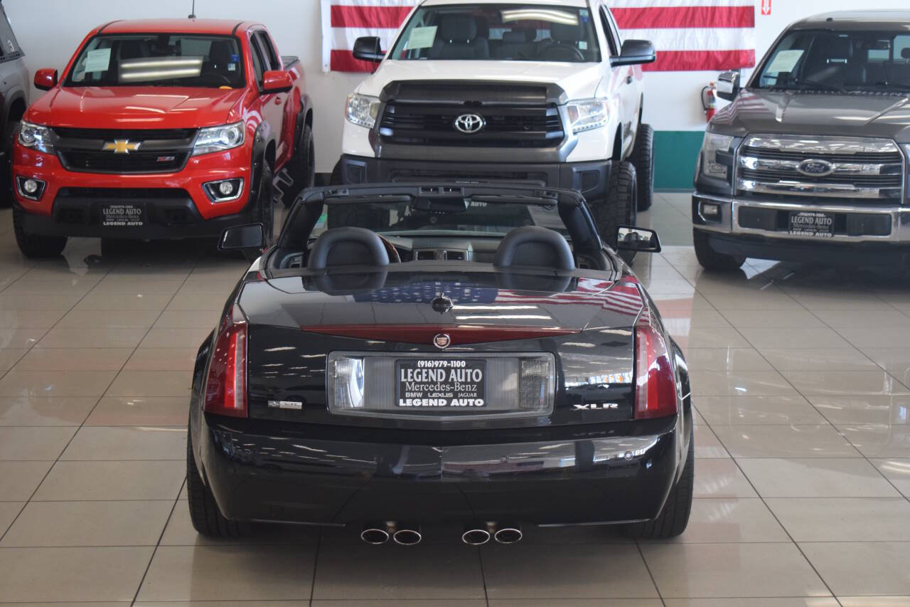Used 2005 Cadillac XLR RWD image 58