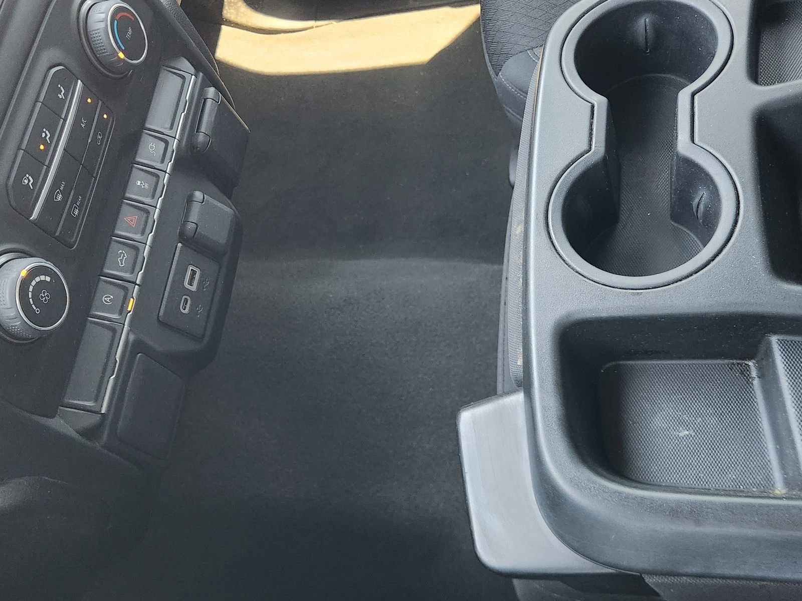 Used 2022 Chevrolet Silverado 1500 Custom image 22