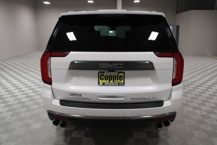 Used 2024 GMC Yukon Denali Ultimate AWD/4WD image 11