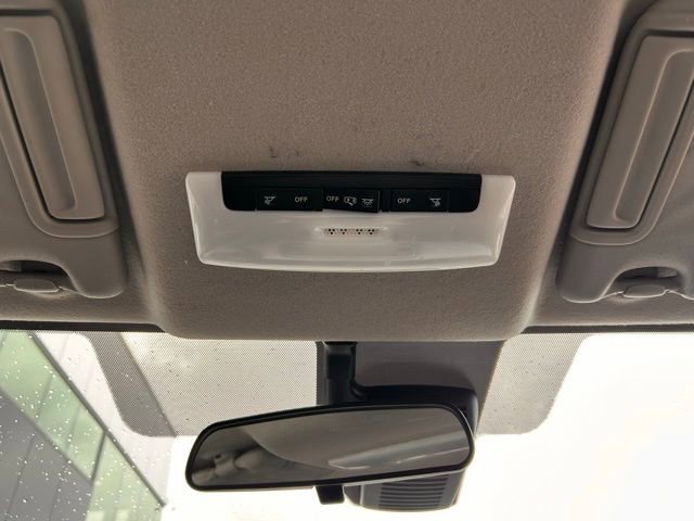 Used 2021 Nissan Versa SV FWD image 12