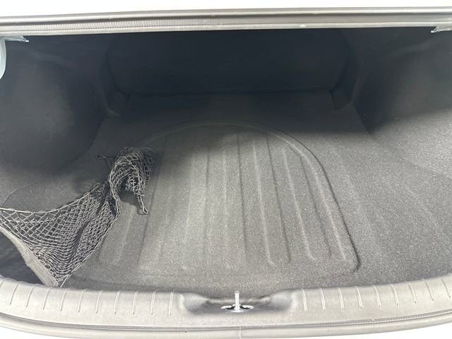 Used 2025 Hyundai Elantra Sport image 26