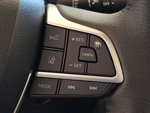 Used 2026 Toyota Sienna XLE image 24