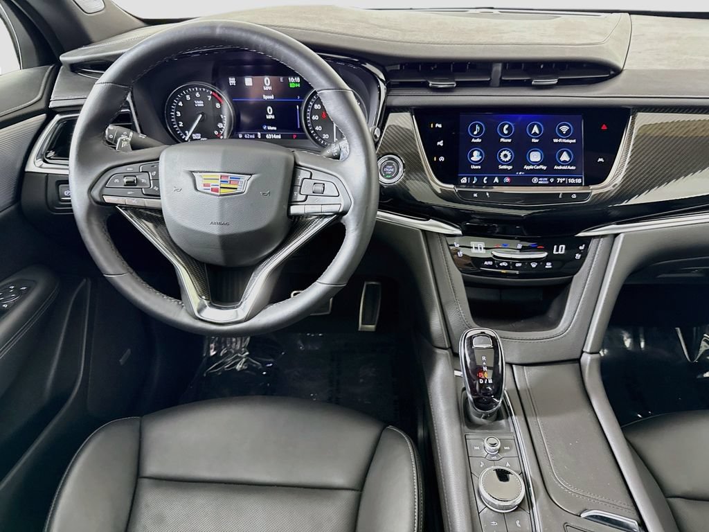 Used 2025 Cadillac XT6 Sport w/ Technology Package AWD/4WD image 23