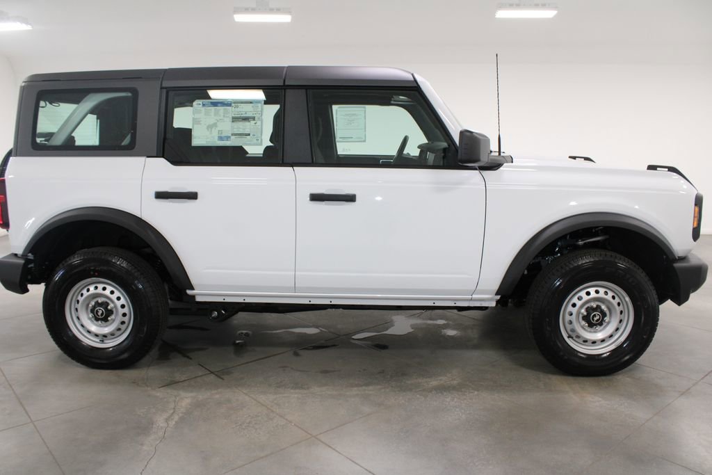 New 2025 Ford Bronco 4-Door image 10