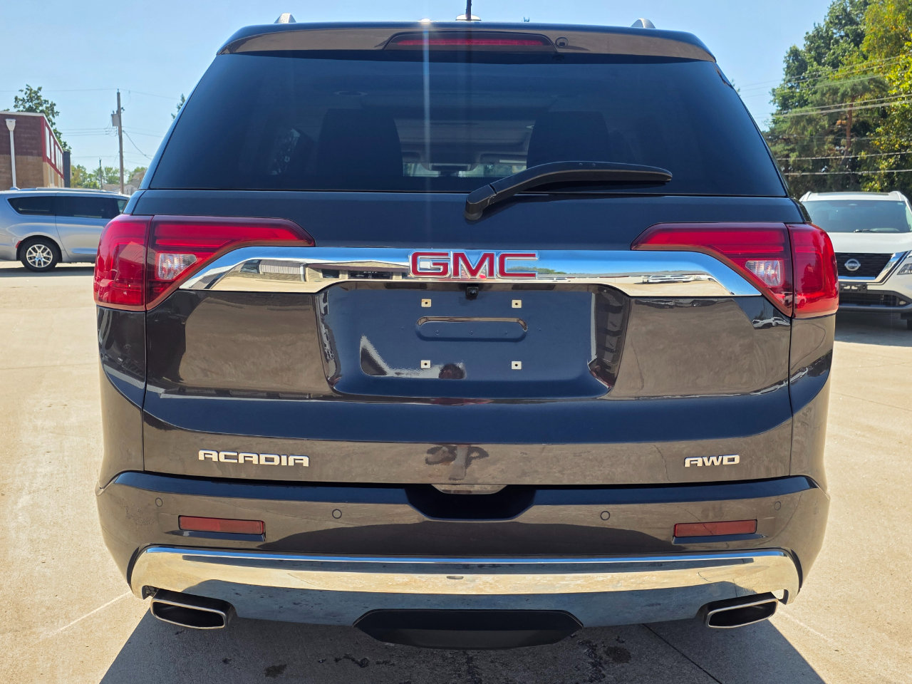 Used 2019 GMC Acadia Denali image 24