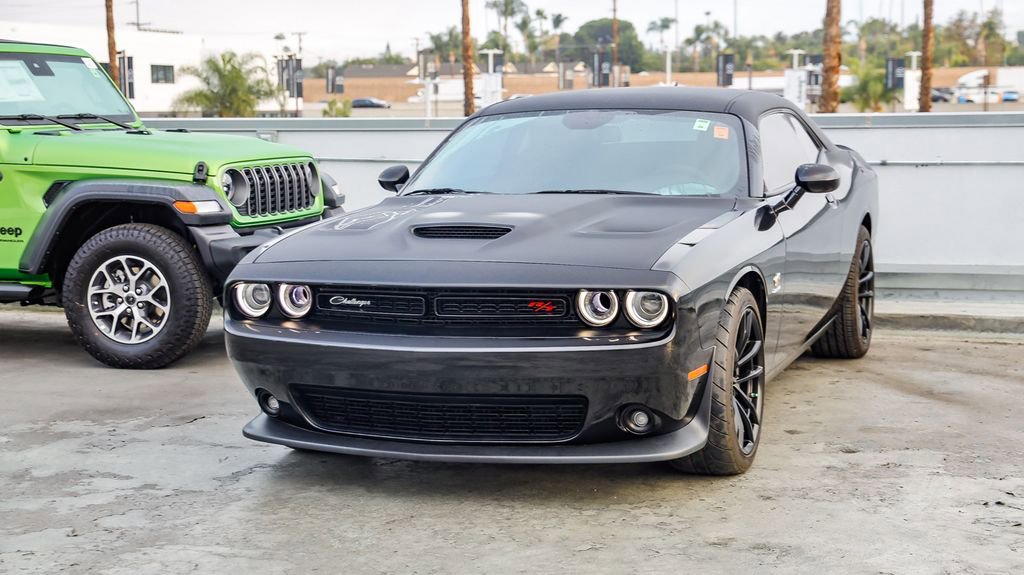 Used 2023 Dodge Challenger R/T Scat Pack image 4