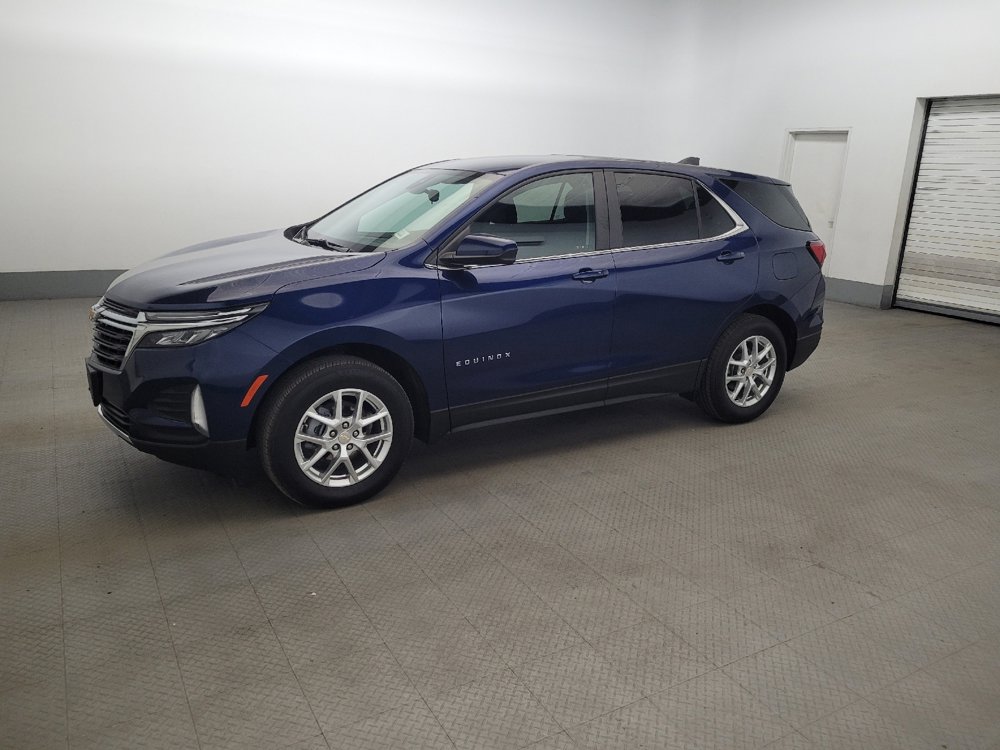 Used 2023 Chevrolet Equinox LT AWD/4WD image 2