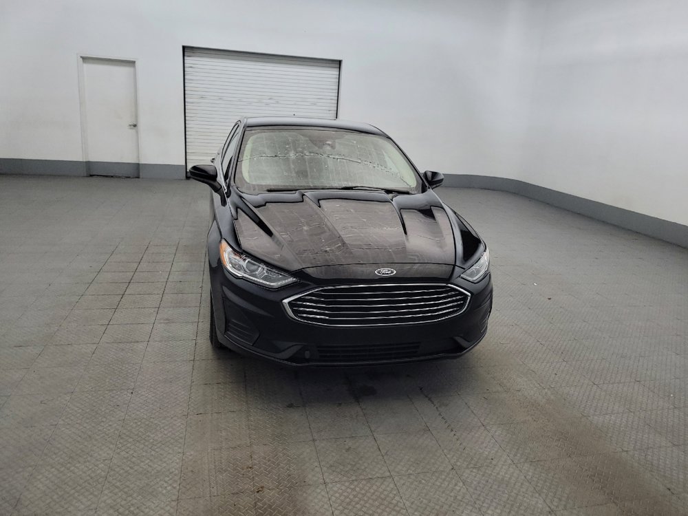 Used 2020 Ford Fusion SE w/ Fleet SE Value Package FWD image 14
