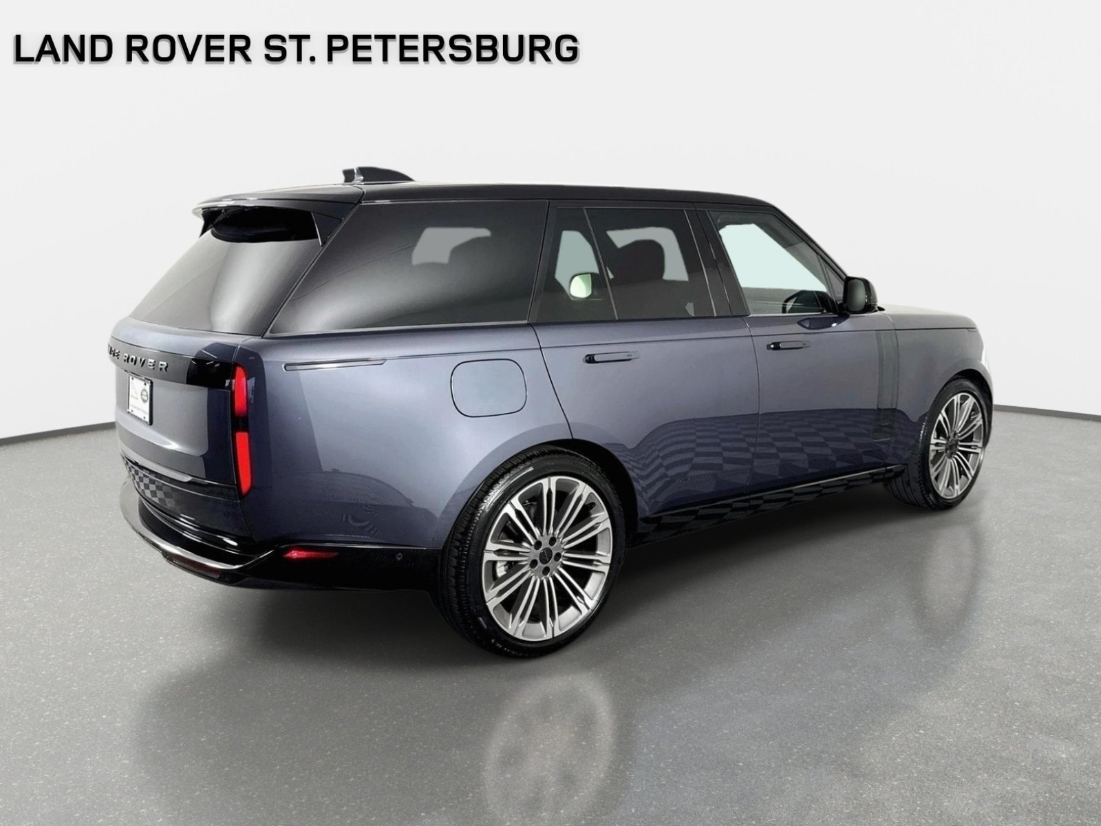 Used 2026 Land Rover Range Rover SE AWD/4WD image 5