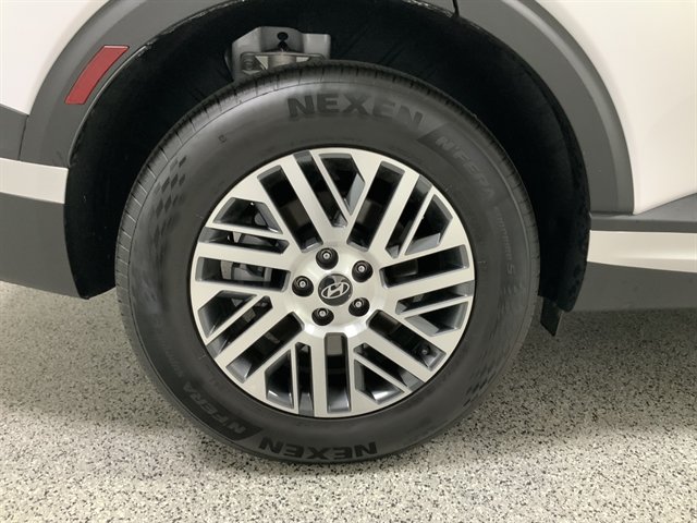 Used 2026 Hyundai Palisade SEL AWD/4WD image 12