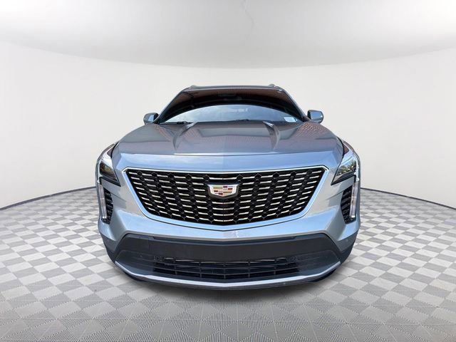 Used 2023 Cadillac XT4 Premium Luxury image 2