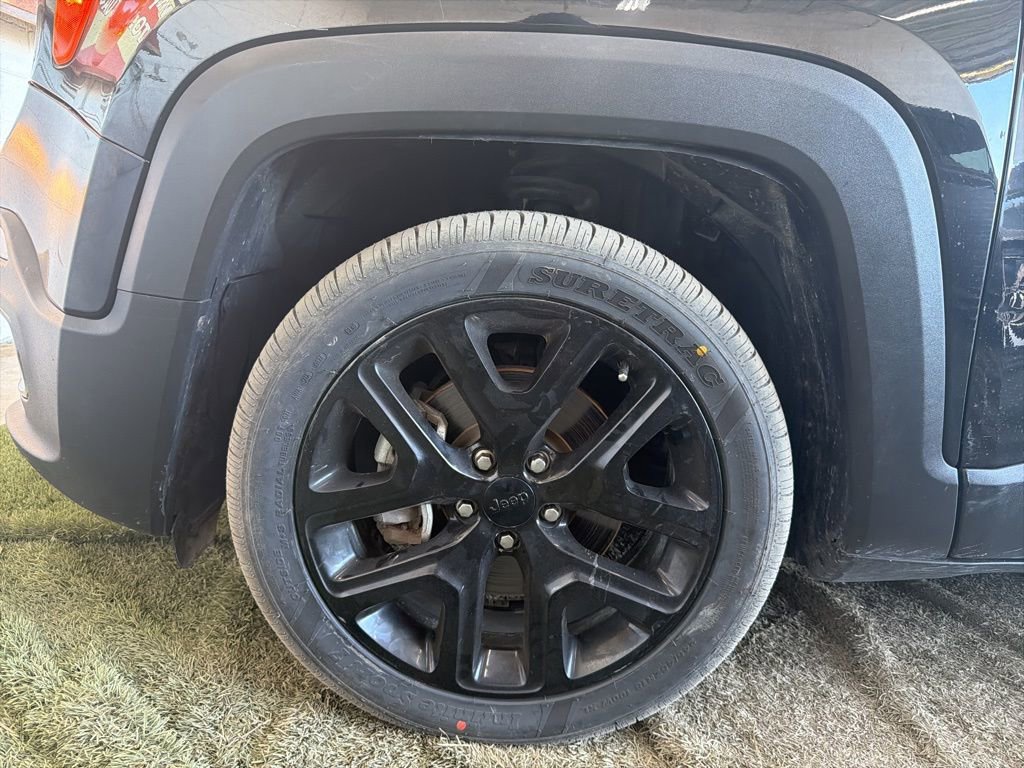 Used 2018 Jeep Renegade Altitude image 36