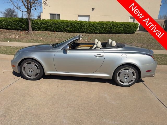 Used 2005 Lexus SC 430 Convertible image 8