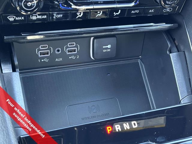 New 2025 Jeep Grand Cherokee Altitude image 28