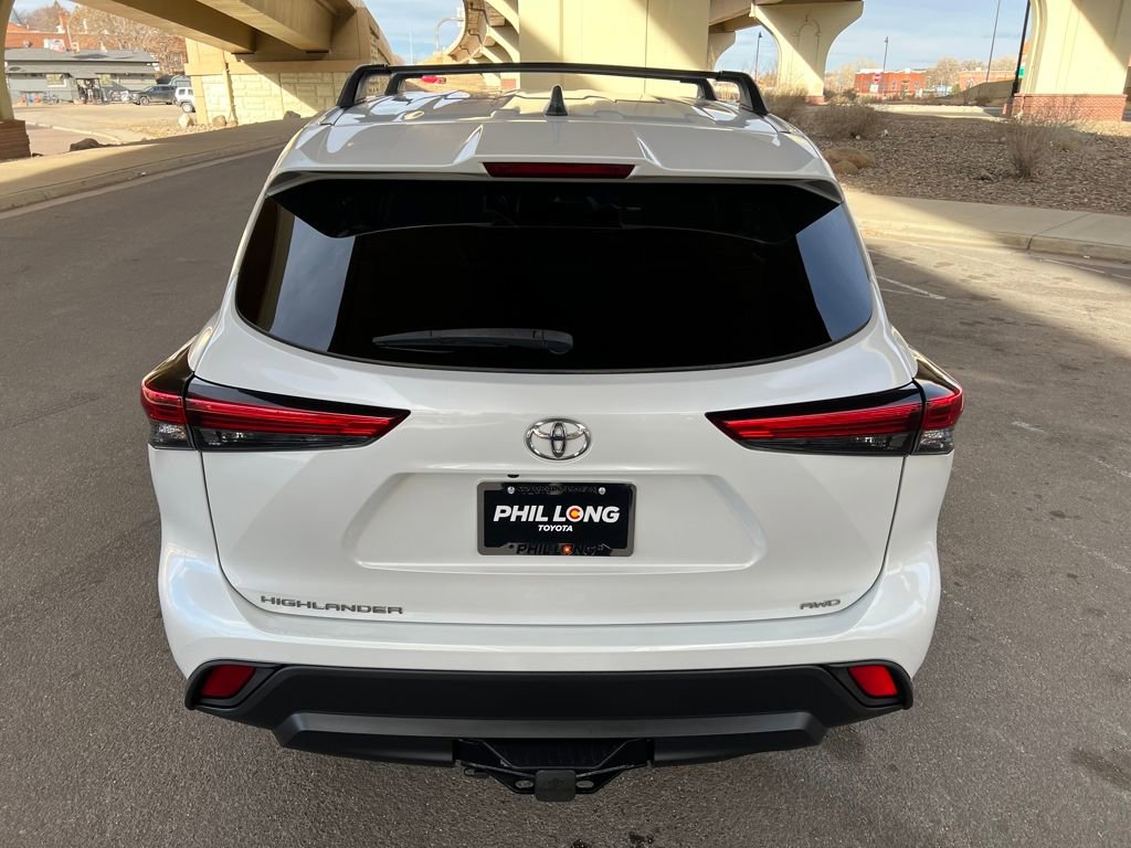 Used 2022 Toyota Highlander L image 5