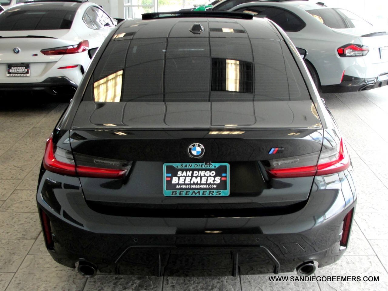 Used 2023 BMW 330i Sedan w/ M Sport Package RWD image 35