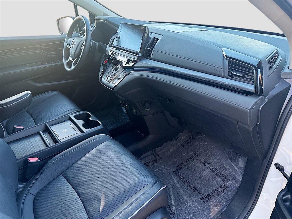 Used 2025 Honda Odyssey Elite image 32