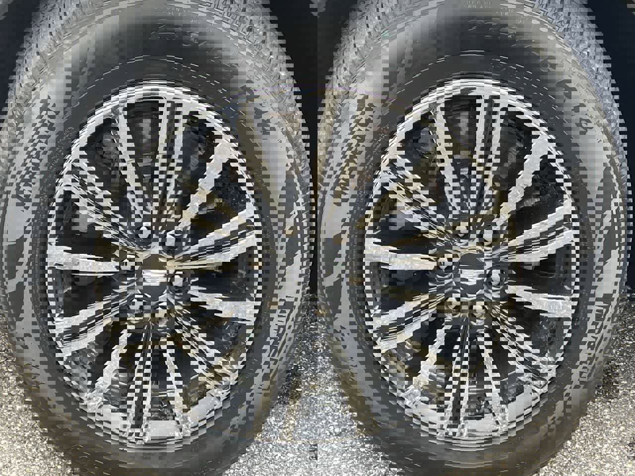 Used 2019 Cadillac XT5 Luxury image 38