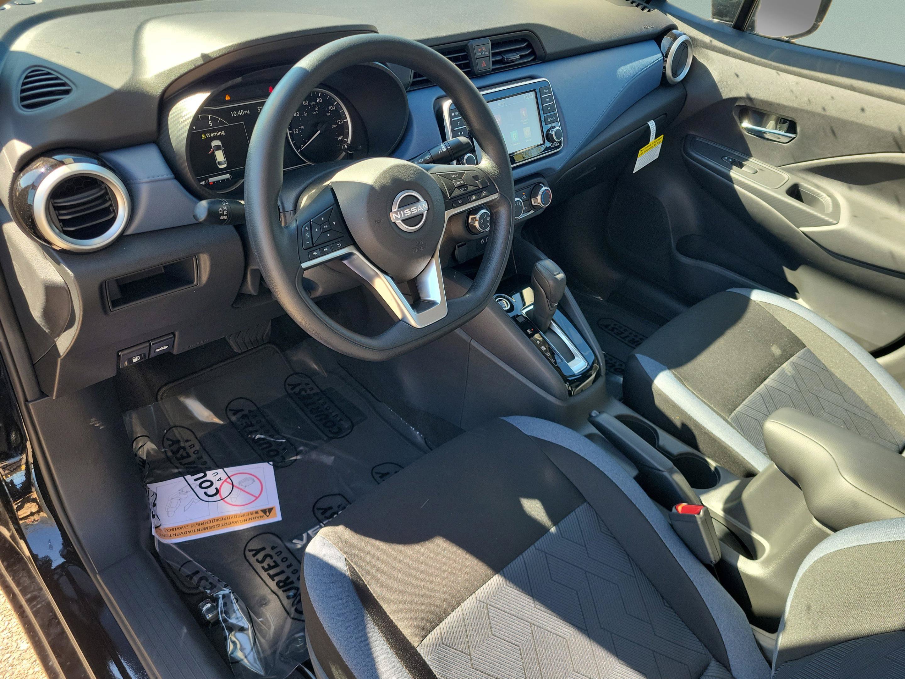 New 2025 Nissan Versa SV w/ Trunk Package FWD image 21