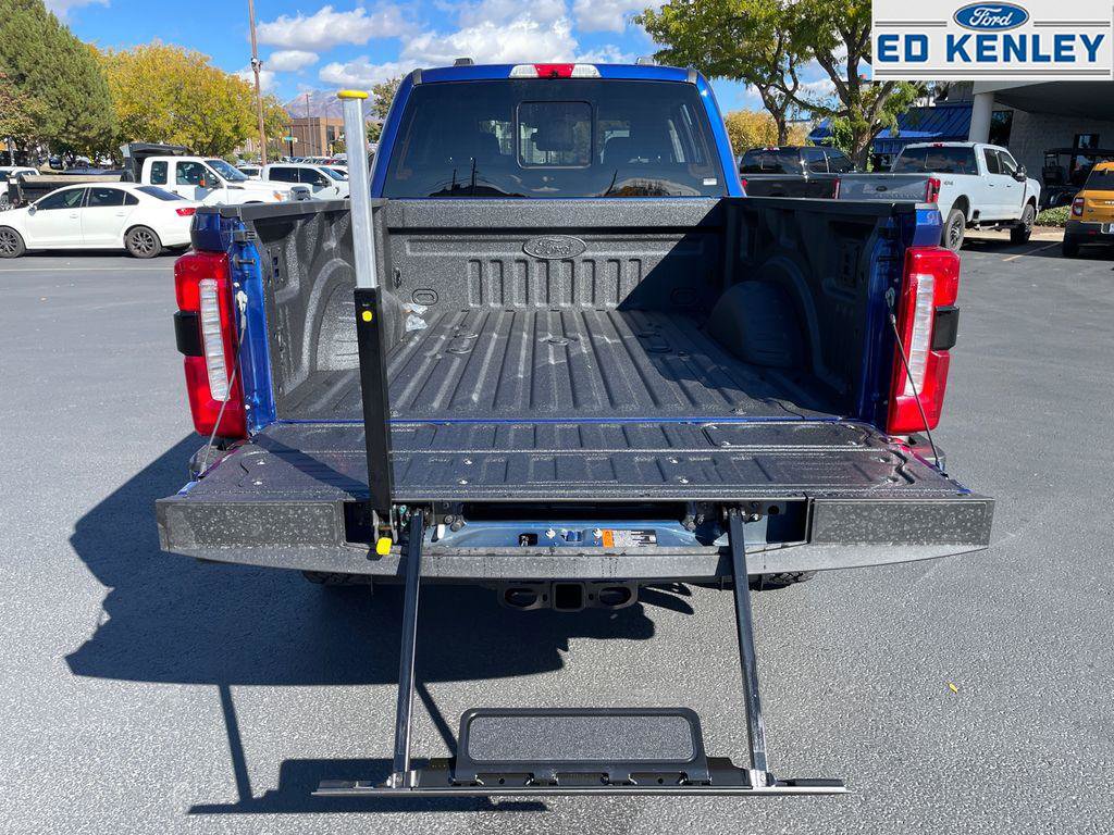 New 2026 Ford F350 Lariat image 38