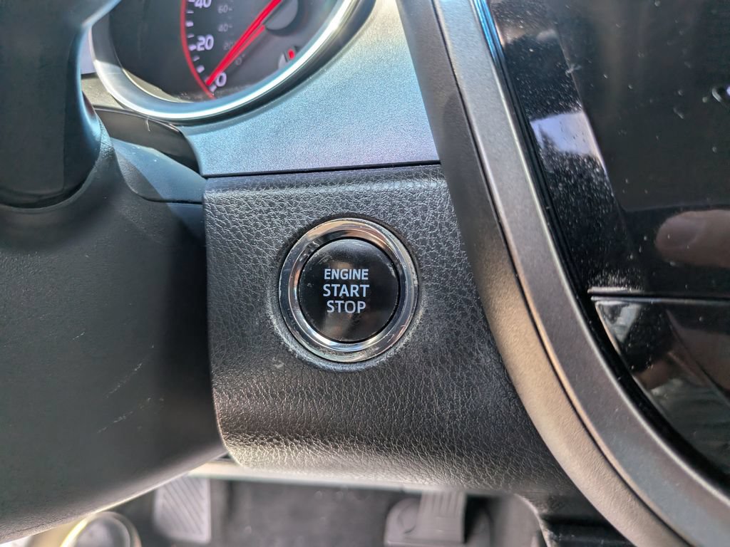 Used 2018 Toyota Camry XSE FWD image 27