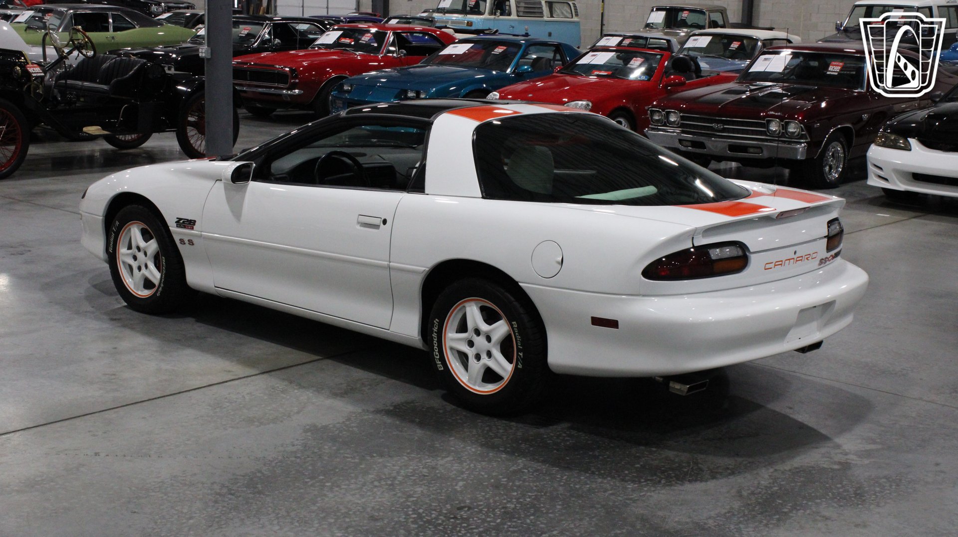 Used 1997 Chevrolet Camaro Z28 w/ Preferred Equipment Group 2 RWD image 32