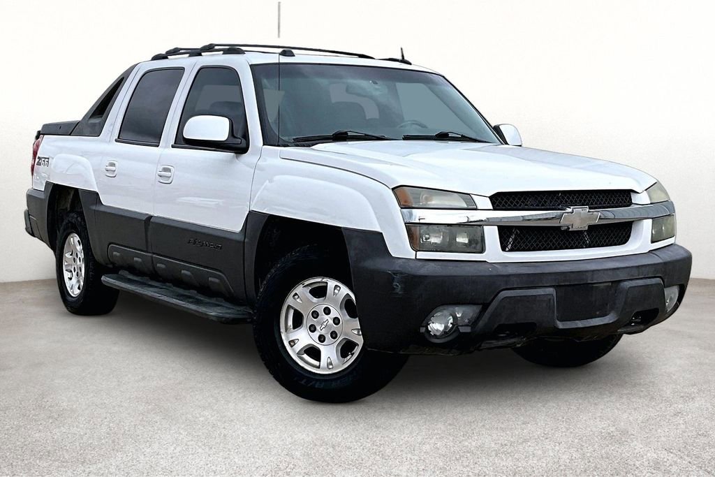 Used 2004 Chevrolet Avalanche Z66 w/ Sun And Sound Package